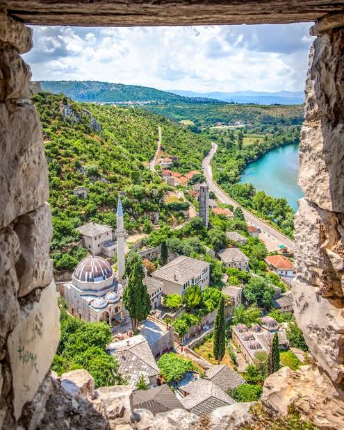 Top Tourist Destinations in Bosnia and Herzegovina You Can’t Miss